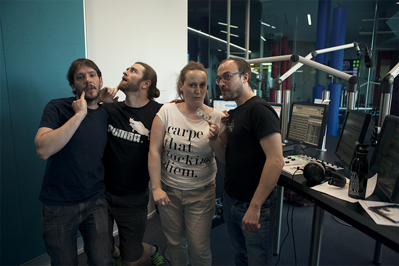 interview vertical